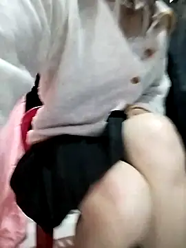 Snapshot of _Vitamin_Sex_ chatting on December 20, 2025, 2:58 am Vitamin Sex online show from December 20, 2025, 2:58 am