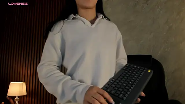 lilith  rosse online show from October 17, 2025, 12:29 pm