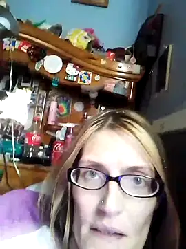 beelzebubblesxo online show from November 11, 2025, 2:12 pm