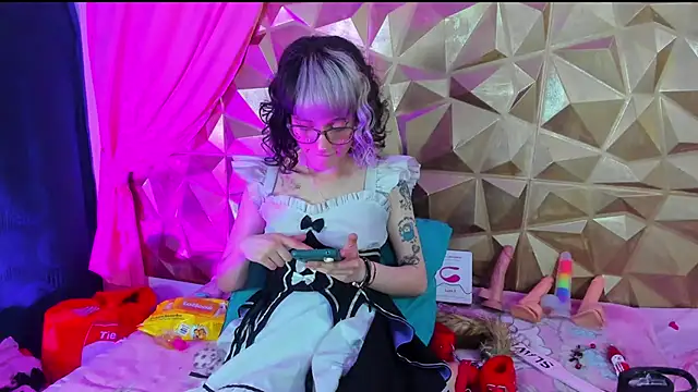 Snapshot of neeko_princes chatting on February 21, 2025, 3:10 pm neeko princes online show from February 21, 2025, 3:10 pm