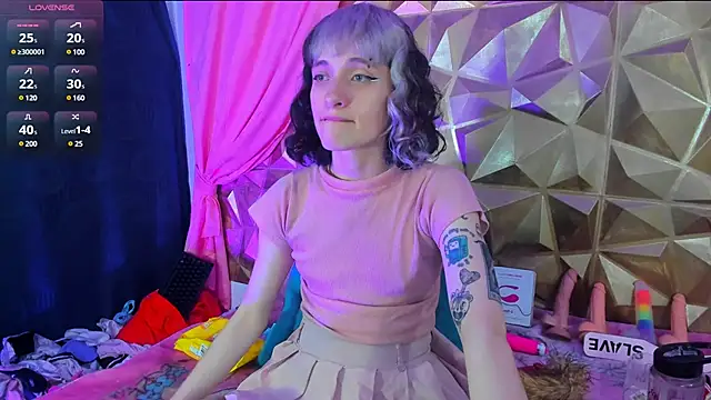 Snapshot of neeko_princes chatting on February 27, 2025, 12:12 pm neeko princes online show from February 27, 2025, 12:12 pm