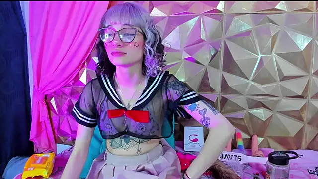 Snapshot of neeko_princes chatting on February 20, 2025, 3:30 pm neeko princes online show from February 20, 2025, 3:30 pm