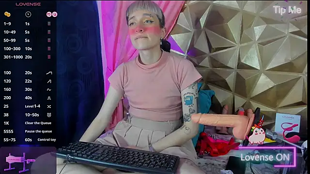 Snapshot of neeko_princes chatting on September 12, 2025, 12:27 pm neeko princes online show from September 12, 2025, 12:27 pm