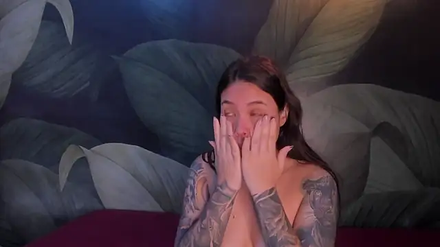 sweett dirty online show from March 17, 2025, 12:25 pm