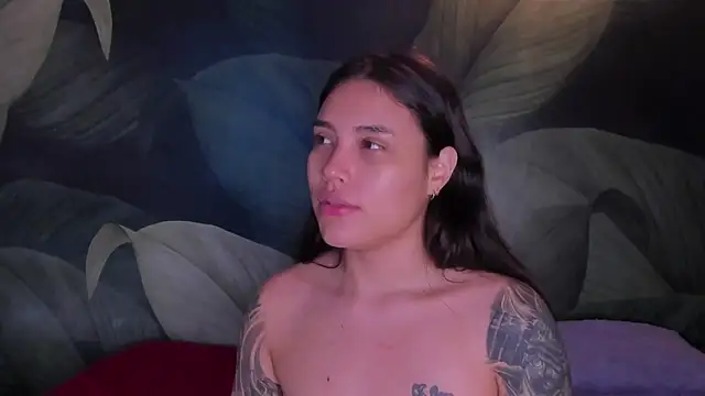 Snapshot of sweett_dirty chatting on February 3, 2026, 12:21 pm sweett dirty online show from February 3, 2026, 12:21 pm