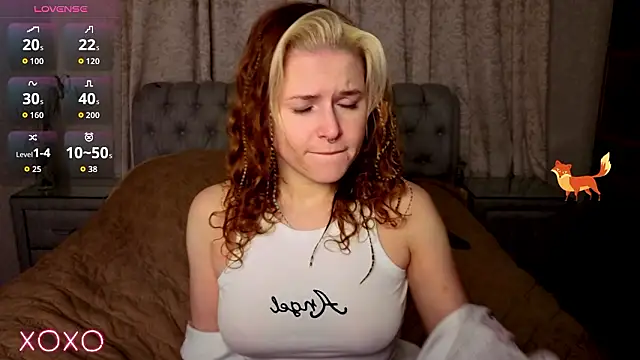 Snapshot of rocky_foxy chatting on March 10, 2026, 11:20 pm rocky foxy online show from March 10, 2026, 11:20 pm