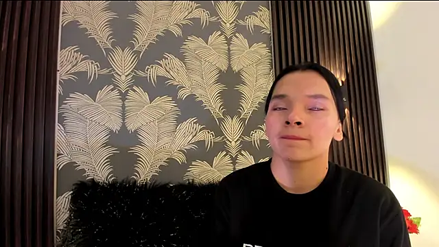 Snapshot of _shantal_smith chatting on February 19, 2026, 12:29 am shantal smith online show from February 19, 2026, 12:29 am