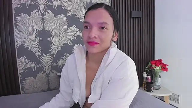 Snapshot of _shantal_smith chatting on February 3, 2026, 9:47 am shantal smith online show from February 3, 2026, 9:47 am