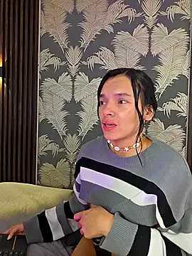 Snapshot of _shantal_smith chatting on February 3, 2026, 6:22 am shantal smith online show from February 3, 2026, 6:22 am