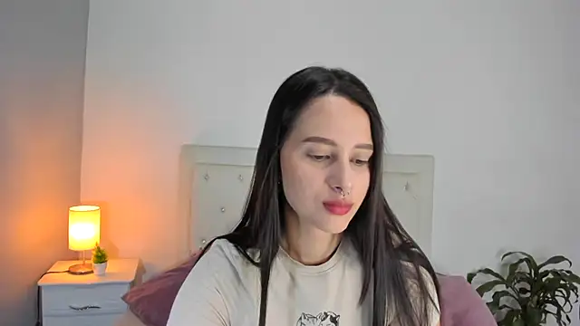 MELISSA ALVAREZ online show from October 25, 2025, 9:19 am