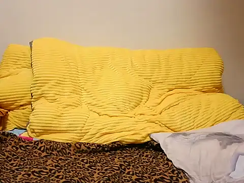 Snapshot of cindy_mia chatting on November 30, 2025, 7:03 pm cindy mia online show from November 30, 2025, 7:03 pm