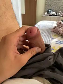 SuperHardBoy12 online show from January 28, 2025, 5:22 am