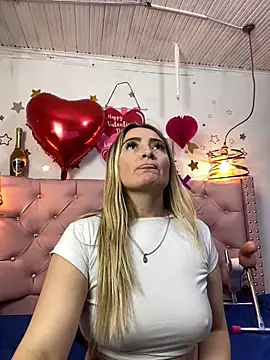 Snapshot of antonella87 chatting on February 20, 2025, 3:45 am antonella87 online show from February 20, 2025, 3:45 am