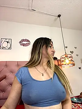Snapshot of antonella87 chatting on September 23, 2025, 11:34 pm antonella87 online show from September 23, 2025, 11:34 pm