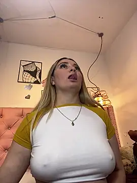 antonella87 online show from January 14, 2026, 9:40 pm