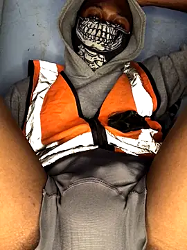 Snapshot of AgenisedCast chatting on October 31, 2025, 1:08 pm AgenisedCast online show from October 31, 2025, 1:08 pm