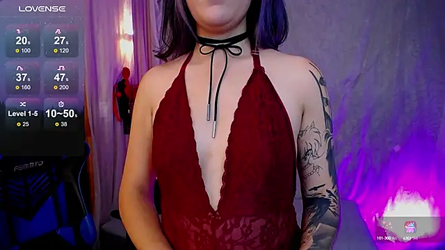 Snapshot of BLACKTSUKI7_ chatting on February 9, 2025, 8:13 pm BLACKTSUKI7 online show from February 9, 2025, 8:13 pm