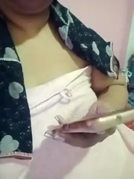 Snapshot of Ravina_patil1 chatting on March 24, 2026, 6:24 am Ravina patil1 online show from March 24, 2026, 6:24 am