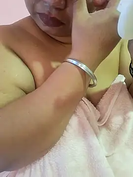 Snapshot of Ravina_patil1 chatting on March 29, 2026, 9:00 am Ravina patil1 online show from March 29, 2026, 9:00 am