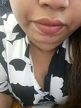 Ravina patil1 online show from January 8, 2026, 4:46 pm