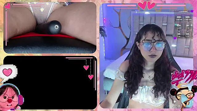 Snapshot of RossieGamer chatting on October 7, 2025, 9:16 pm RossieGamer online show from October 7, 2025, 9:16 pm