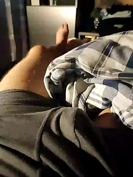 Snapshot of heszkewmeszke36 chatting on October 28, 2025, 7:18 am heszkewmeszke36 online show from October 28, 2025, 7:18 am