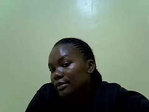 candililie online show from May 21, 2026, 8:28 pm