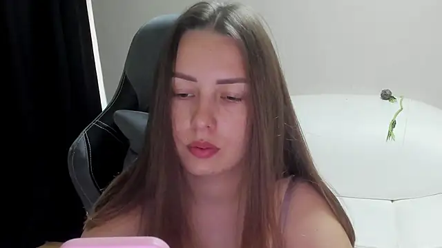 Mia shy1 online show from June 19, 2026, 5:13 am