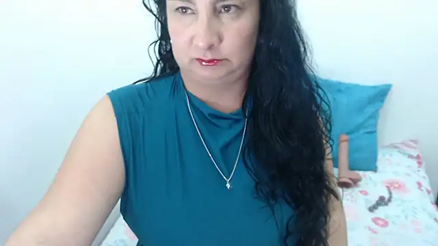 Ashyle online show from January 17, 2026, 11:41 pm