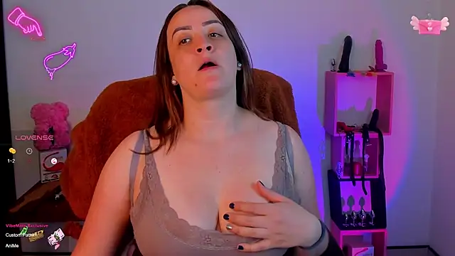 Snapshot of sara_goodgirl13 chatting on February 3, 2025, 8:35 pm sara goodgirl13 online show from February 3, 2025, 8:35 pm