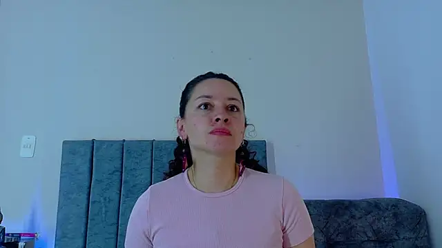 ArtesanaMK online show from November 13, 2025, 6:45 pm