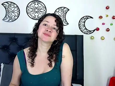 ArtesanaMK online show from November 30, 2025, 5:14 pm