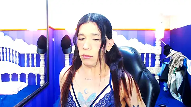 SaraSofia44 online show from September 8, 2025, 10:42 pm