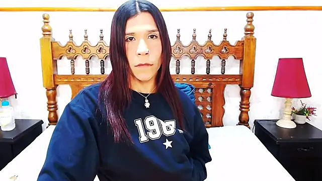 SaraSofia44 online show from January 12, 2025, 8:36 am