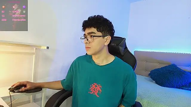 Snapshot of _nickconnor01 chatting on November 16, 2025, 3:11 am nickconnor01 online show from November 16, 2025, 3:11 am