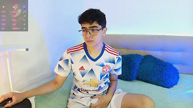 Snapshot of _nickconnor01 chatting on November 16, 2025, 10:13 pm nickconnor01 online show from November 16, 2025, 10:13 pm