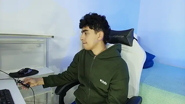 Snapshot of _nickconnor01 chatting on October 22, 2025, 1:38 am nickconnor01 online show from October 22, 2025, 1:38 am