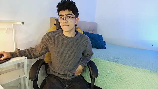 Snapshot of _nickconnor01 chatting on October 16, 2025, 6:21 am nickconnor01 online show from October 16, 2025, 6:21 am