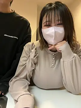 Megu Melon online show from February 25, 2026, 1:33 pm