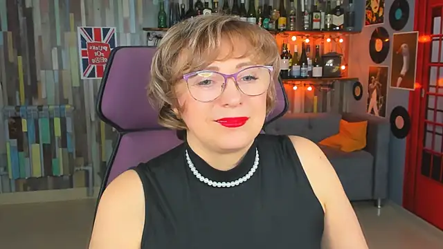 sugar vivien online show from November 26, 2025, 1:33 pm