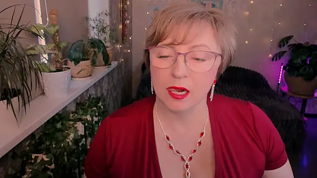 Snapshot of sugar_vivien chatting on January 18, 2026, 10:18 am sugar vivien online show from January 18, 2026, 10:18 am