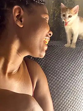 Snapshot of Cute_princcess chatting on November 29, 2025, 6:30 pm Cute princcess online show from November 29, 2025, 6:30 pm