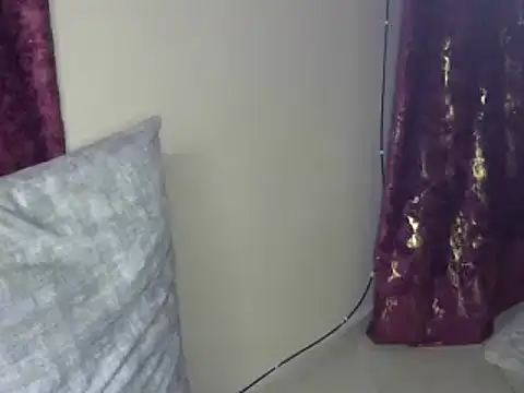 Snapshot of Cute_princcess chatting on March 6, 2025, 10:04 pm Cute princcess online show from March 6, 2025, 10:04 pm