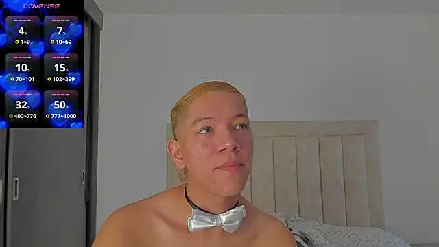 JulianRose 1 online show from October 26, 2025, 11:21 am