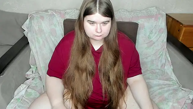 Snapshot of Aushpana chatting on April 16, 2026, 8:59 am Aushpana online show from April 16, 2026, 8:59 am