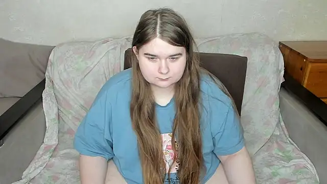 Snapshot of Aushpana chatting on April 9, 2026, 8:09 am Aushpana online show from April 9, 2026, 8:09 am