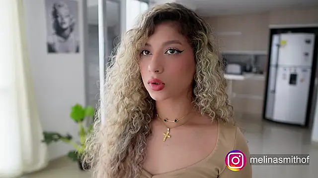 Snapshot of Melina-Smith chatting on September 11, 2025, 10:43 pm Melina-Smith online show from September 11, 2025, 10:43 pm