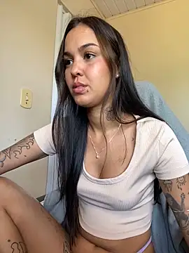 poliannaxx online show from September 11, 2025, 2:17 pm