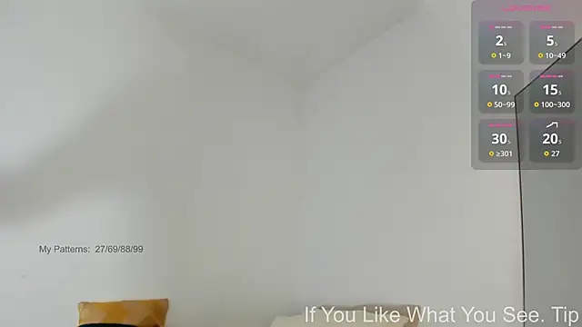 CirceJuno1 online show from December 14, 2025, 10:48 pm