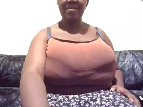 Snapshot of pritty-leila chatting on July 20, 2026, 4:09 pm pritty-leila online show from July 20, 2026, 4:09 pm